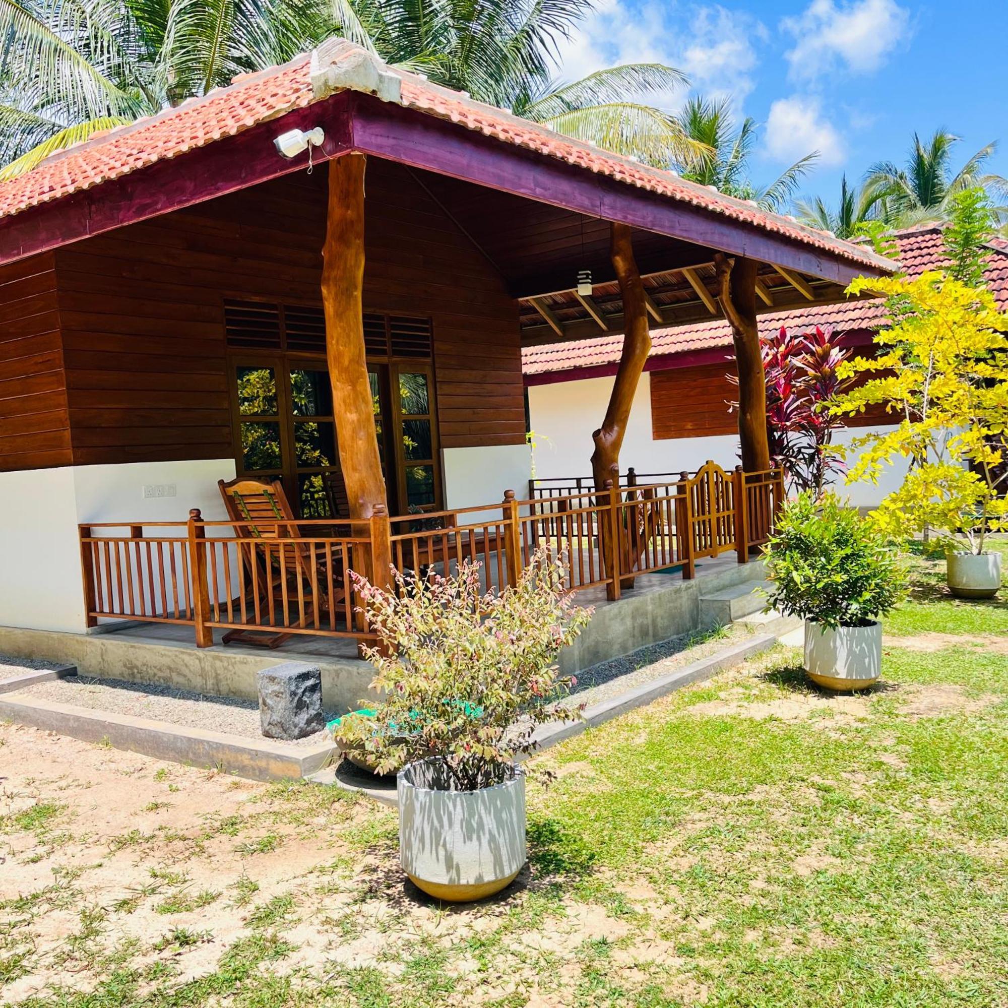Hanguk Lanka Lagoon Villa Tangalle Exterior foto