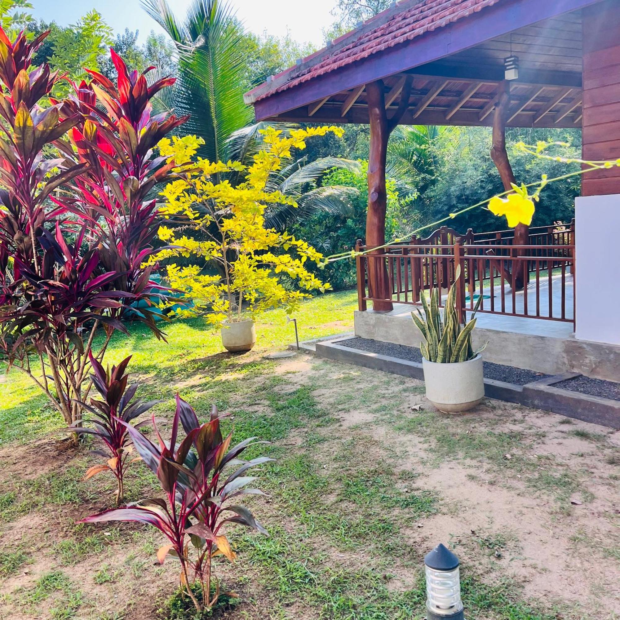 Hanguk Lanka Lagoon Villa Tangalle Exterior foto
